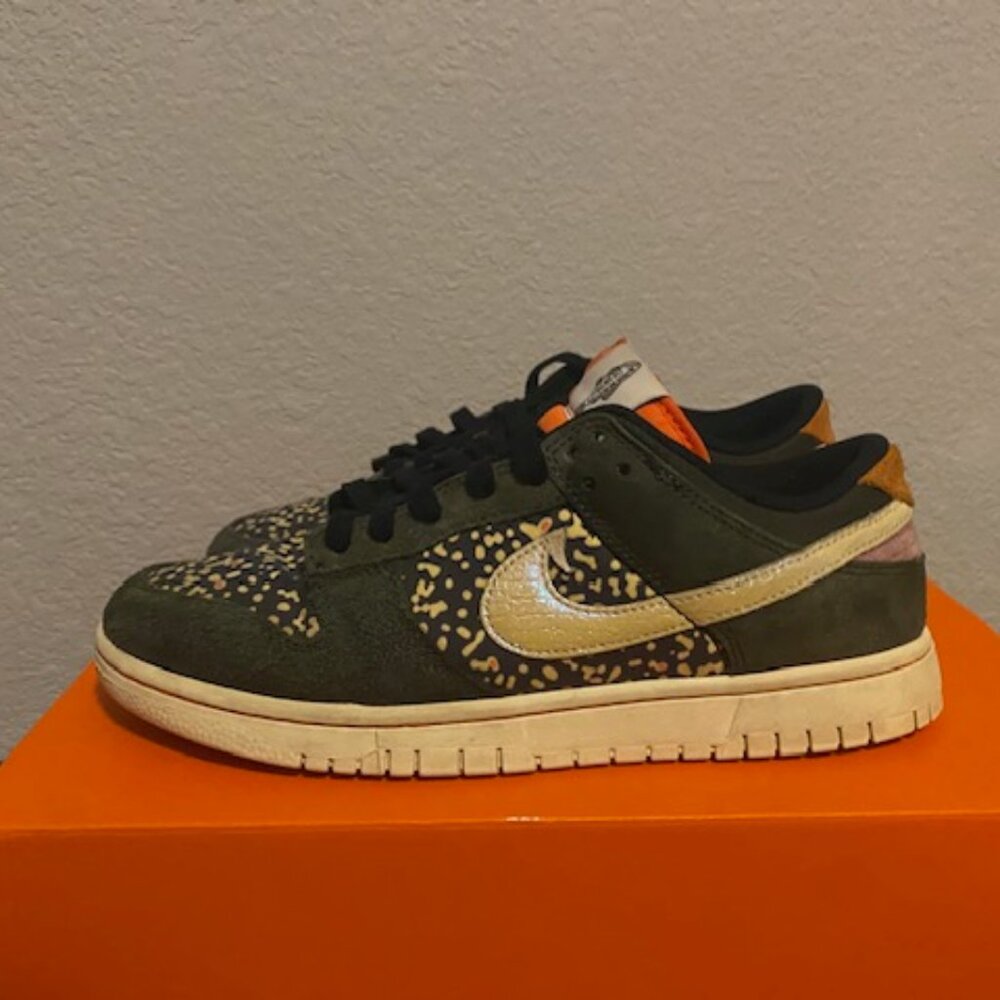 Dunk Low Se Gone Fishing Rainbow Trout Spotted Suede Dark Iridescent Orange Pin